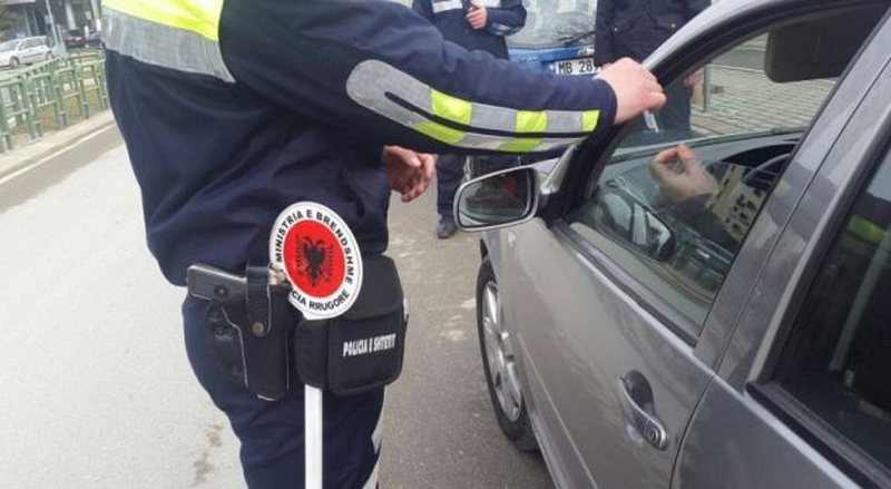 U kap me drogë/ Arrestohet polici rrugor i Tiranës, si udhëtoi nga Rinasi drejt Turqisë