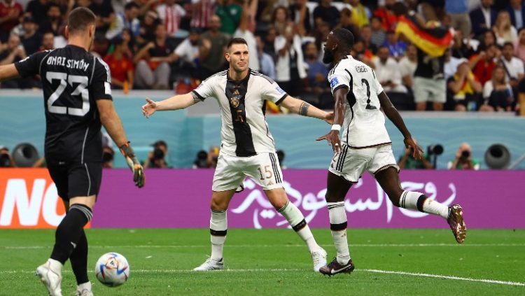 Mbyllet pjesa e parë/ Rudiger shënon, VAR i “djeg” festën panzerave