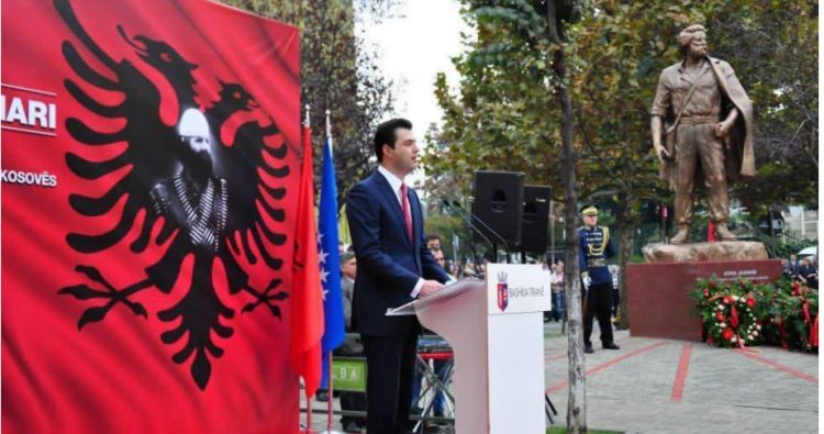 Basha uron shqiptarët për festën e Pavarësisë