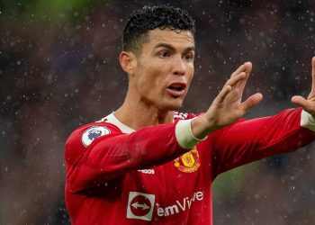 Deklaratat e Ronaldos, United konfirmon nisjen e procedurave disiplinore ndaj portugezit