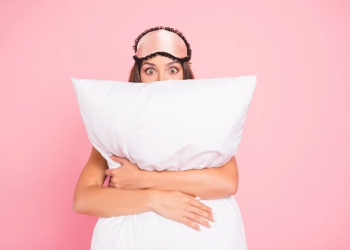 Dëshira seksuale? Ja kuptimi kur shihni veten lakuriq në ëndërr