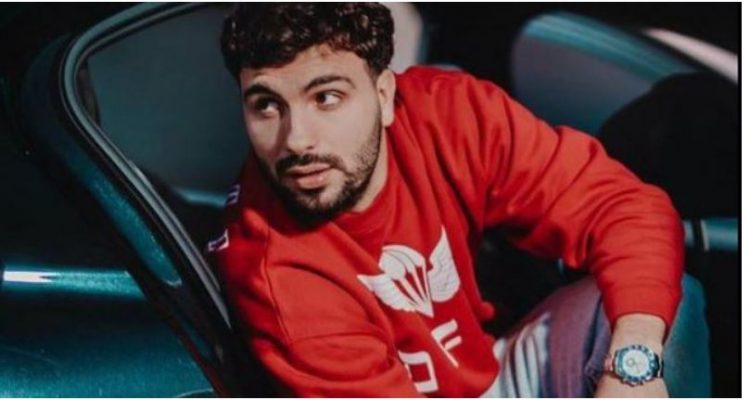 Ledri Vula bën tatuazh kushtuar Kosovës