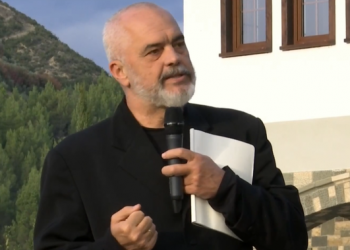 Rama propagandë me fermerët: Kemi inflacionin më të ulët në rajon