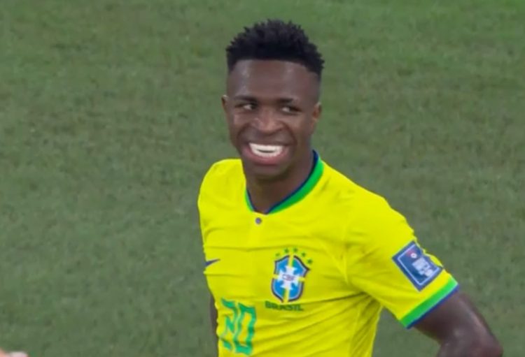 Mbyllet pjesa e parë/ Paqe pa gola në Brazil-Zvicër