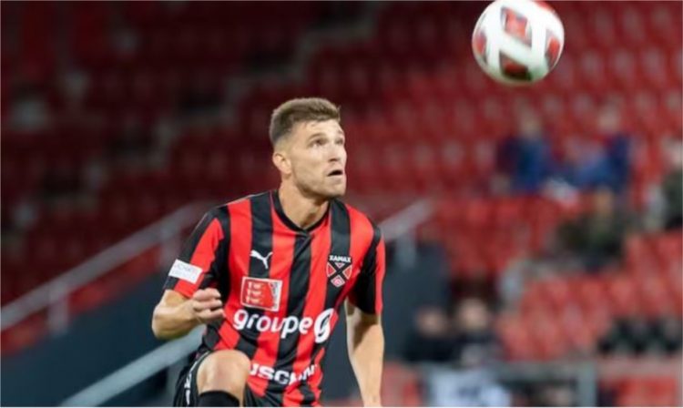 Skuadra e tij luajti kundër Tiranës në Europë, vret veten lojtari 28-vjeçar