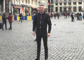 FOTO/ Kush është efektivi i Policisë shqiptare i arrestuar në Itali