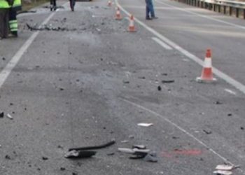 Aksident në Vlorë, gruaja përfundon në spital