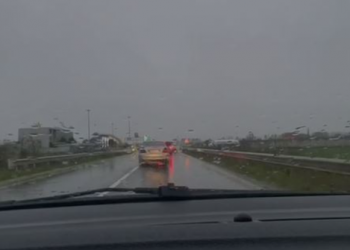 Përplasen dy makina në Fushë Krujë, shkak dyshohet…