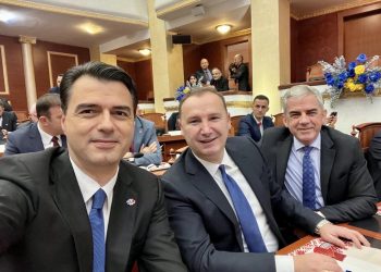 Mbledhja Shqipëri-Kosovë risjell Bashën në Kuvend