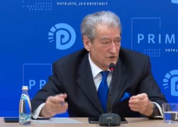 28 nëntori/Berisha: Shqipëria nga një pushtim i vjetër në një të ri