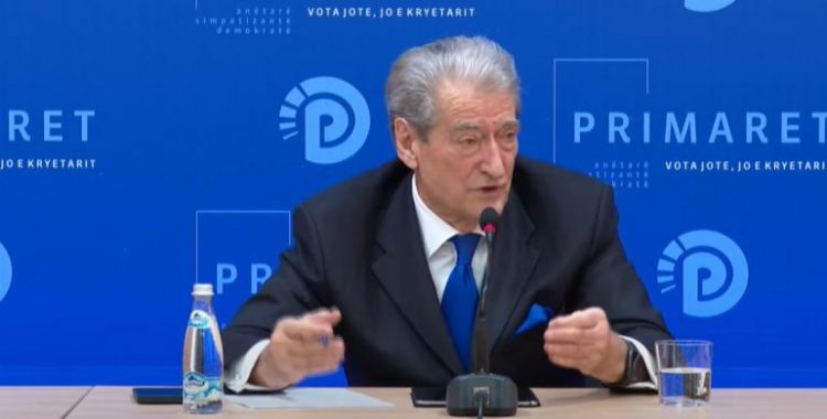 28 nëntori/Berisha: Shqipëria nga një pushtim i vjetër në një të ri