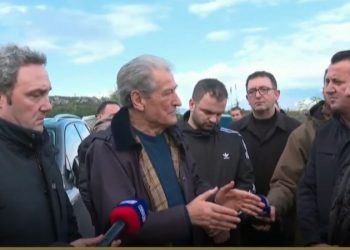 “Rama po shet energji”, Berisha denoncon nga Shkodra e përmbytur