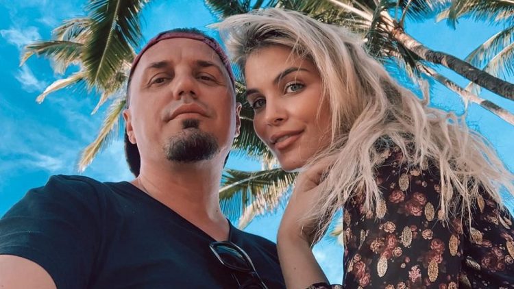 Pasi Blero konfirmoi lidhjen, Afrona Dika poston foton e dyshimtë