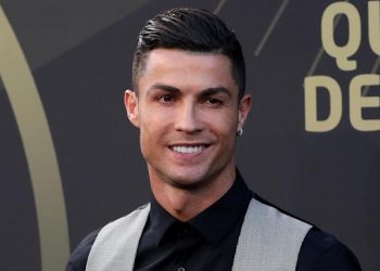 Vjen oferta e bujshme për Ronaldon, ja ekipi që ofron 225 mln euro