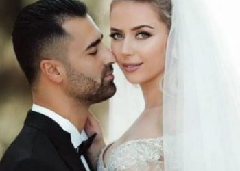 “Doja ta vrisja”, këngëtarit shqiptar i ndodh e papritura në dasmë