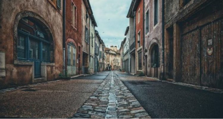 Ja qyteti gjerman ku mund të jetoni me vetëm 88 cent qira në vit