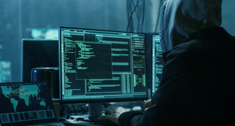 Kërcënojnë hakerat: Çdo fjalë e MEK do ketë pasoja