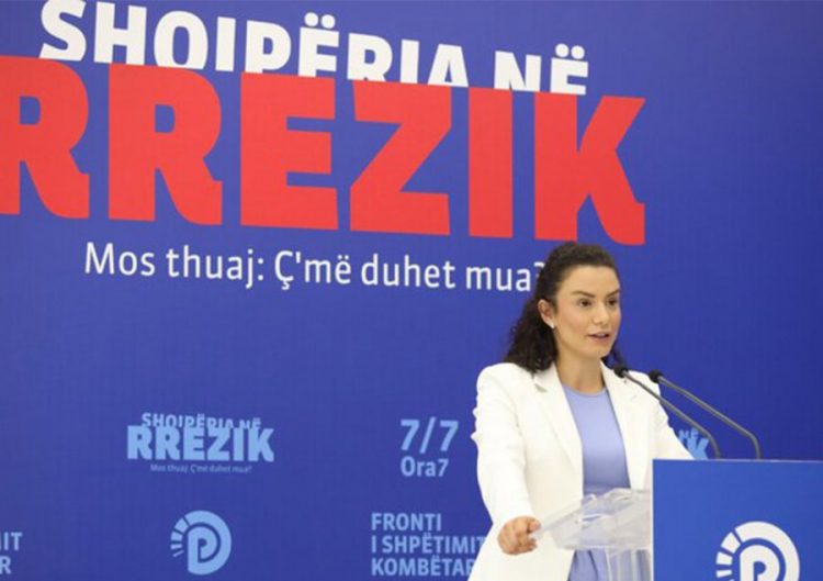 PD për përmbytjet: Ujërat e zeza po dalin nga pusetat