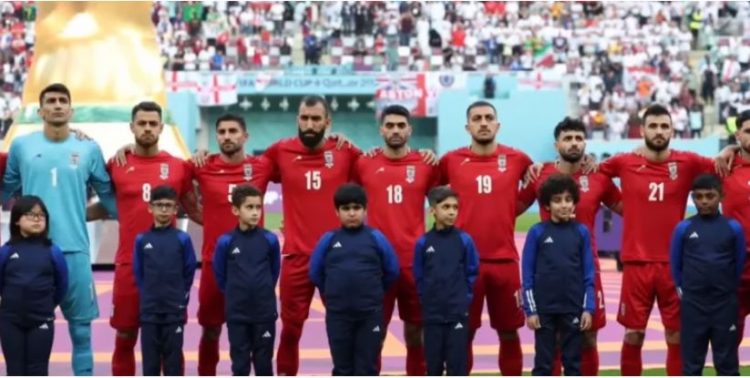 Qatar 2022/ Irani kërcënon familjet e lojtarëve me burg dhe tortura