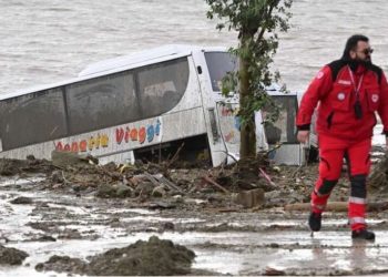 Moti i keq/ 7 persona humbin jetën në Itali, mes tyre një foshnje
