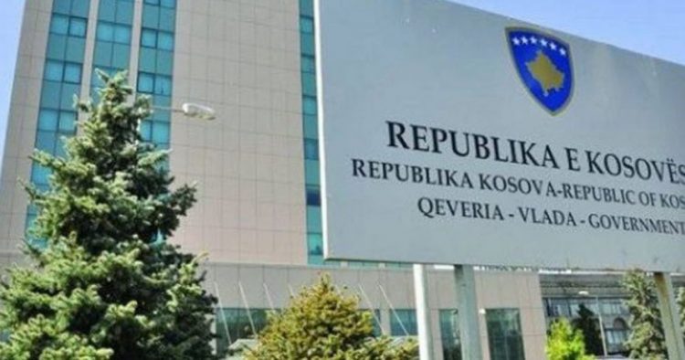 Kosova hap “thesin”, 7 mln euro ndihmë për punonjësit dhe studentët
