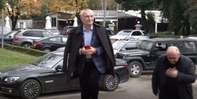 Përfundon takimi, Meta rreth 60 minuta në zyrën e Berishës