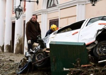 Moti i keq shkakton tragjedi në Itali, 8 të vdekur