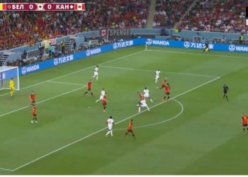 FOTO/ Dyshime për penallti, a gaboi arbitri?