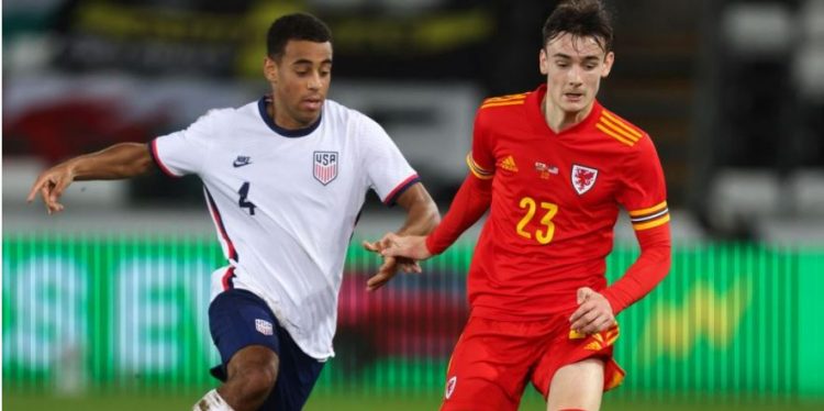 SHBA-Uells, ja formacionet zyrtare