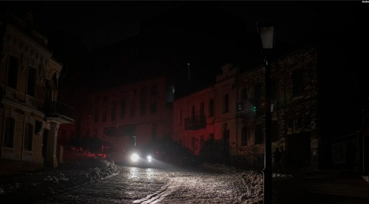 SHBA i jep Ukrainës 53 mln dollarë për rrjetin elektrik