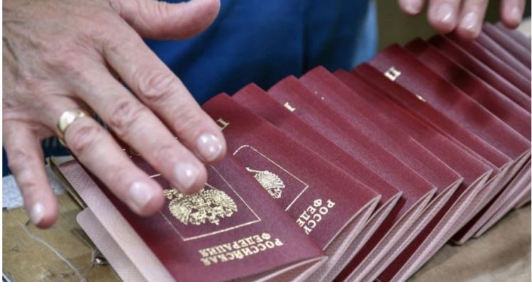 Rusia: Kemi lëshuar 80 mijë pasaporta për ukrainasit