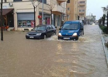 ISHP këshillon qytetarët: Ecni aty ku s’ka ujë