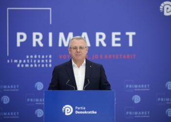 Primaret në PD, dy kandidatë prezantohen 4 ditë pas afatit