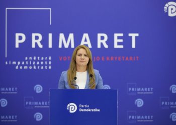 Primaret në PD, prezantohet kandidatja për Bashkinë e Hasit