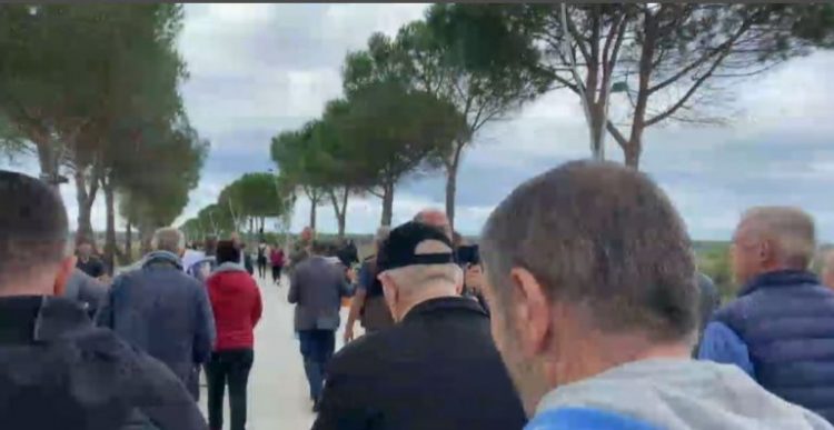 Revoltohen banorët: Jam i majtë, por Rama ta harrojë votën