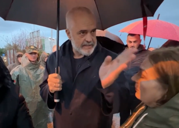 Përmbytjet/ Rama sulmon mediat