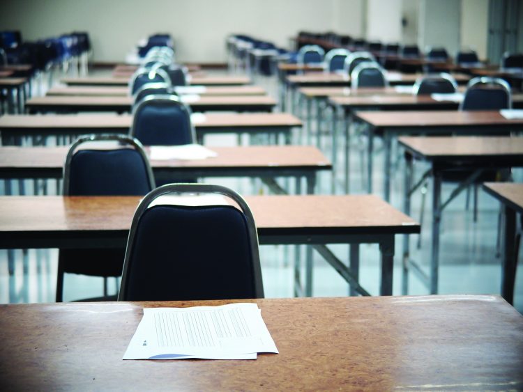 S’ka nxënës në shkolla, ekspertët: Po bie niveli i arsimit