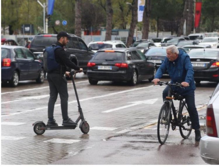 Skuterat elektrikë po na vrasin, por pse?