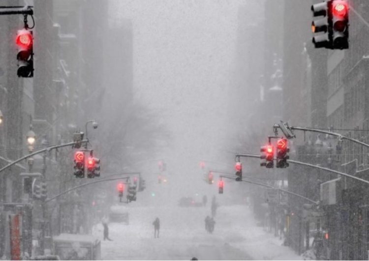 Alarm në SHBA/ Stuhia më vdekjeprurëse godet Nju Jorkun