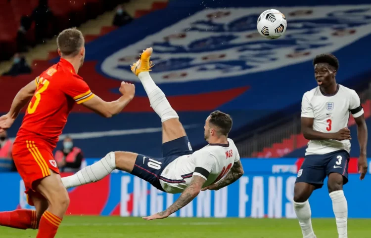 Formacionet zyrtare të derbit britanik, Southgate bën 5 ndryshime