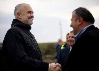 U arrestua për kokainë, ish-zyrtari i PS figuron ende në detyrë