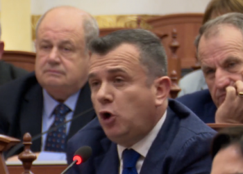 Kritikat për Dvoranin, Balla e mbron:| Ai është kampion