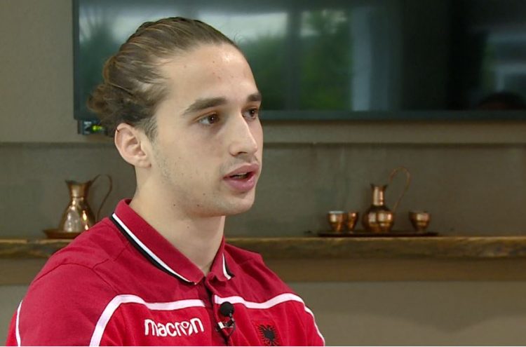 Zgjodhi kombëtaren shqiptare, klubi turk “zhduk” talentin