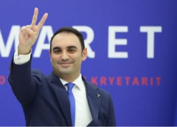 EMRI/ Këlliçi kundër Veliajt, kush bëhet deputet në vend të tij