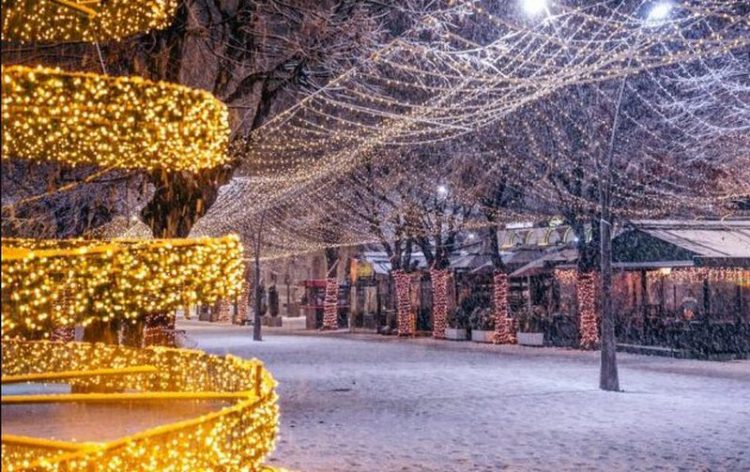 Lëkundjet e tërmetit në Korçë, qytetarët: Erdhëm për Krishtlindje..