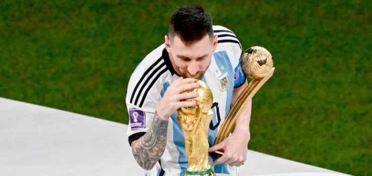 9 futbollistë kanë fituar Kupën e Botës, Topin e Artë e Champions