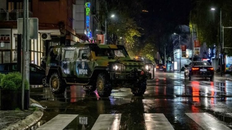 “Kemi angazhuar trupa”, komandanti i KFOR flet për situatën në veri