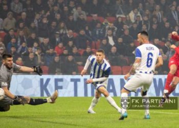 Sherr dhe tension, të kuqtë fitojnë ndaj Tiranës