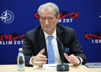 Berisha: Gara për kreun e SPAK, mes 2 klaneve mafioze në PS