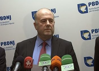 Ish-kryebashkiaku përplas me makinë 17-vjeçarin, përfundon në polici